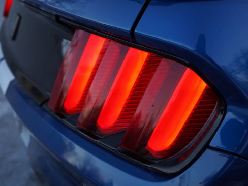 Used 2017 Ford Mustang Shelby GT350 w/ Electronics Package image 27