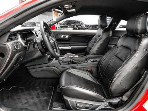 Used 2020 Ford Mustang GT Premium w/ GT Performance Package RWD image 4