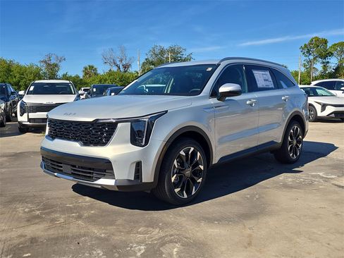 New 2026 Kia Sorento EX image 4