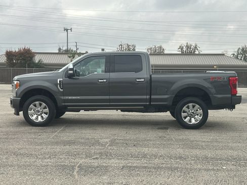 Certified 2019 Ford F350 Platinum w/ Platinum Ultimate Package image 7