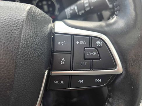 Used 2023 Toyota Highlander Platinum image 35