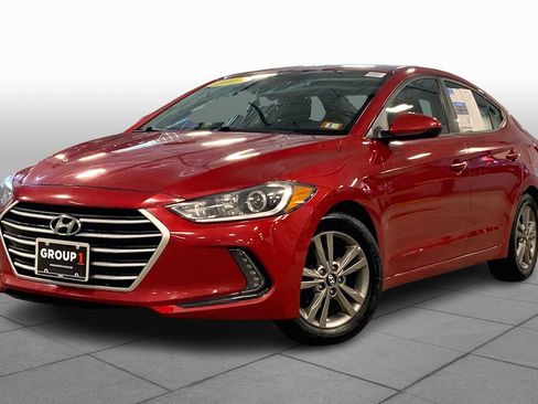Used 2017 Hyundai Elantra Value Edition image 2