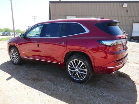 New 2026 Buick Enclave Avenir w/ Super Cruise Package AWD/4WD image 7