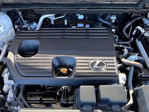 Used 2025 Lexus NX 250 FWD image 33