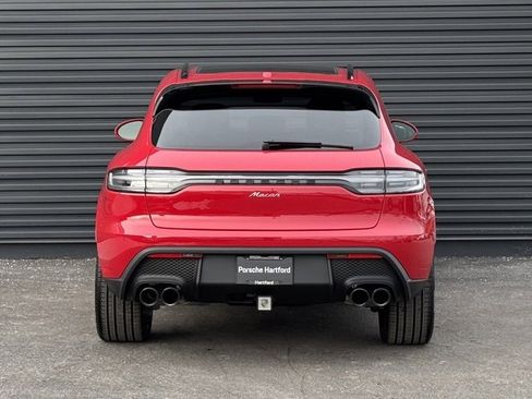 New 2026 Porsche Macan image 6