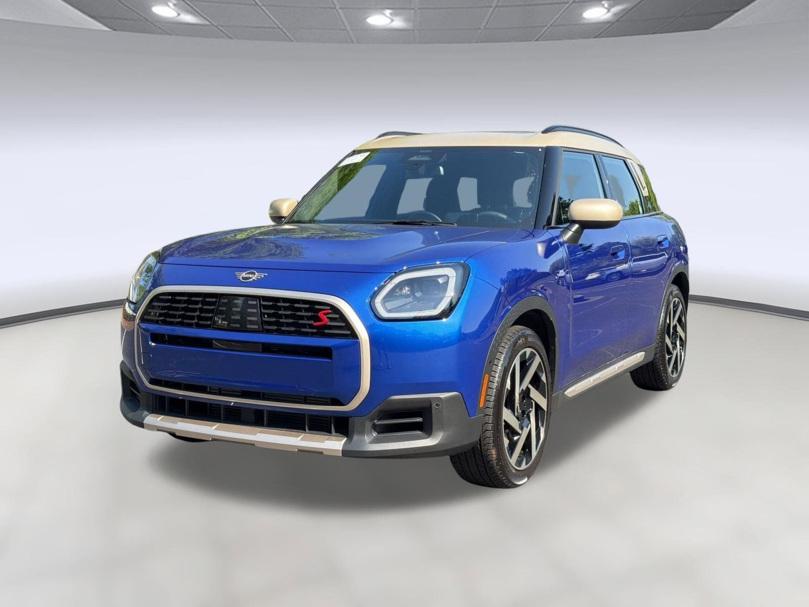 Certified 2025 MINI Cooper Countryman S AWD/4WD image 1