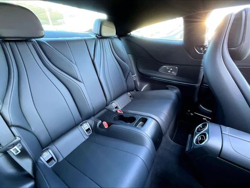 Used 2025 Mercedes-Benz CLE 300 4MATIC Coupe image 19