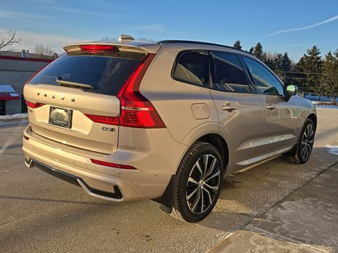 Certified 2025 Volvo XC60 B5 Plus w/ Climate Package image 5
