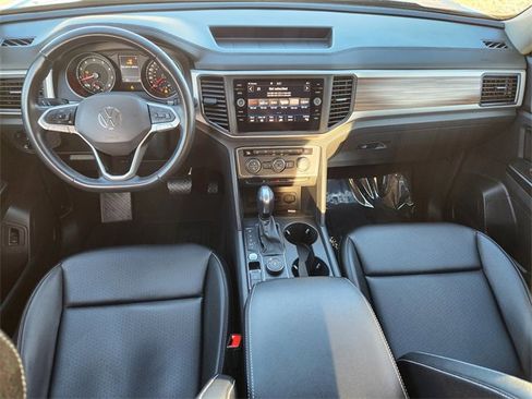 Used 2021 Volkswagen Atlas SE image 21