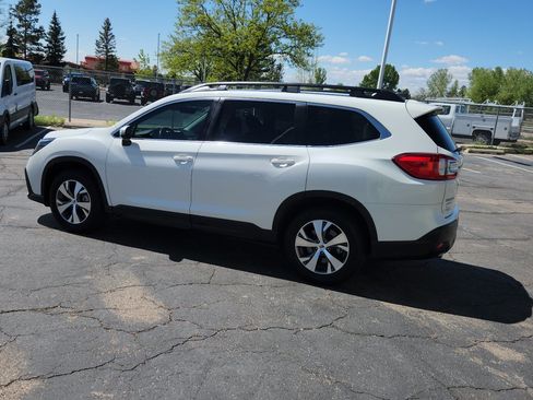 Used 2023 Subaru Ascent Premium w/ Convenience Package AWD/4WD image 9