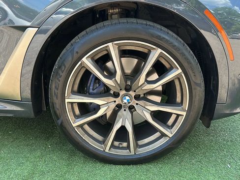 Used 2021 BMW X7 M50i AWD/4WD image 54