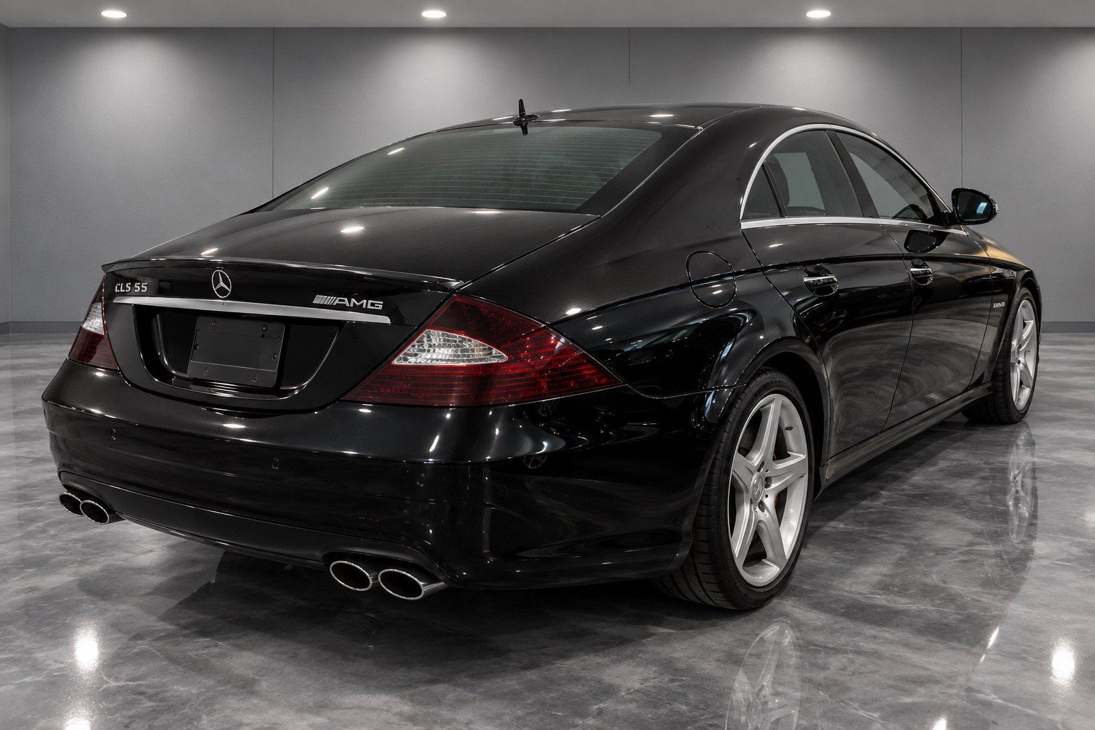 Used 2006 Mercedes-Benz CLS 55 AMG image 3