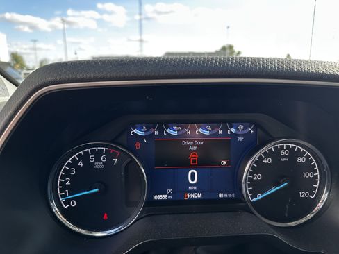 Used 2023 Ford F150 XLT w/ Equipment Group 302A High AWD/4WD image 7