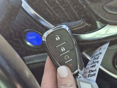 Used 2018 Chevrolet Volt Premier w/ Driver Confidence Package image 16