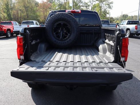 New 2026 Chevrolet Colorado ZR2 w/ ZR2 Bison Edition image 9