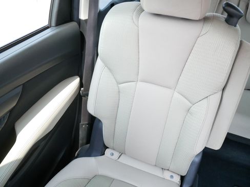 Certified 2025 Subaru Ascent Premium AWD/4WD image 12