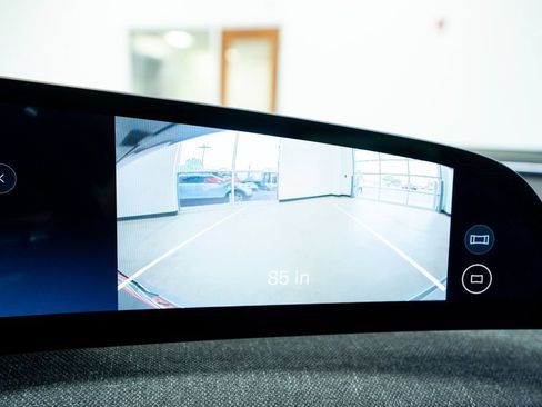 Used 2024 Lucid Air Pure RWD image 37