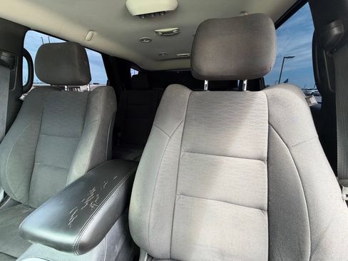 Used 2020 Dodge Durango SXT w/ 3rd Row Seating Group RWD image 12