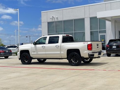 Used 2014 Chevrolet Silverado 1500 High Country w/ High Country Premium Package AWD/4WD image 4