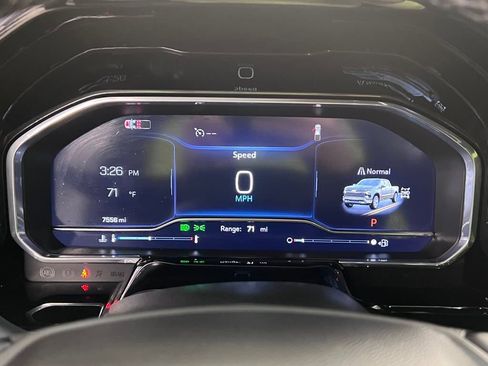 Used 2025 Chevrolet Silverado 1500 RST image 19