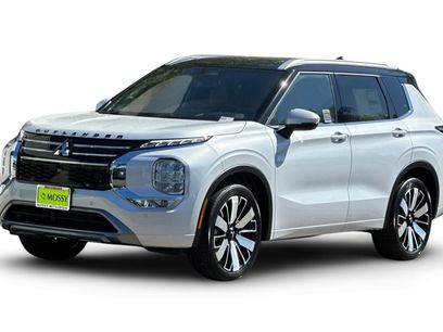 New 2025 Mitsubishi Outlander SEL