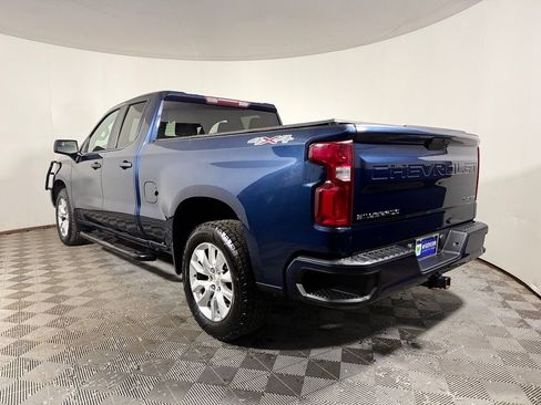 Used 2020 Chevrolet Silverado 1500 Custom w/ Custom Value Package AWD/4WD image 4