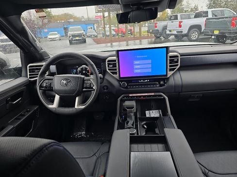 New 2026 Toyota Sequoia Platinum image 24