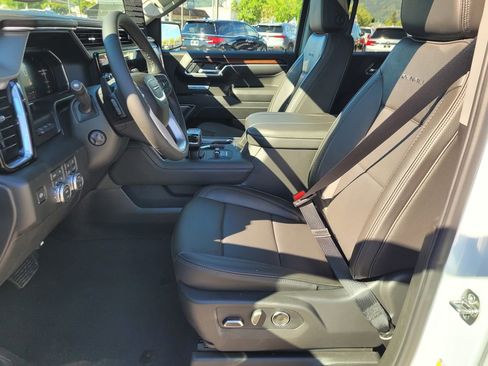 New 2026 GMC Sierra 1500 Denali w/ Denali Reserve Package AWD/4WD image 11