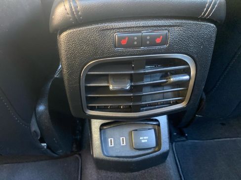 Used 2019 Lincoln MKZ Reserve w/ Luxury Package AWD/4WD image 10