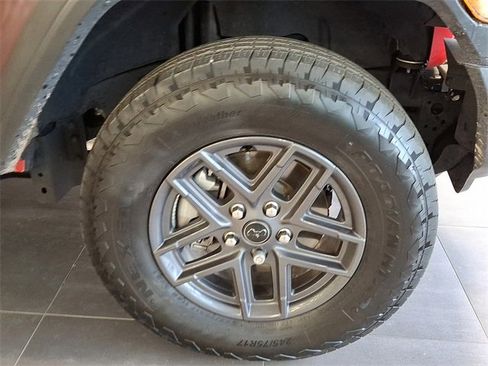 Used 2024 Jeep Wrangler Sport S image 7