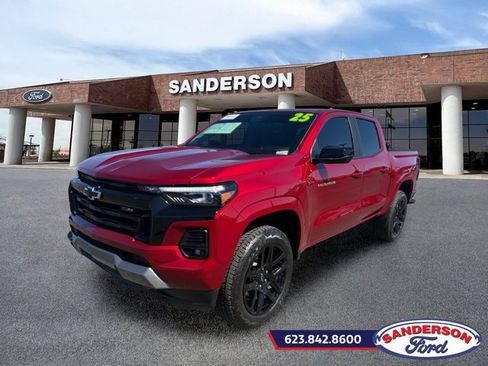 Used 2025 Chevrolet Colorado Z71 w/ Z71 Convenience Package 2 AWD/4WD image 7
