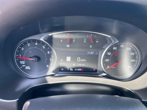 Used 2023 GMC Terrain SLT w/ Infotainment Package II AWD/4WD image 41