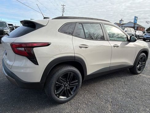 New 2026 Chevrolet Trax ACTIV image 5