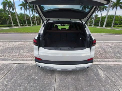 Used 2025 BMW X5 sDrive40i w/ Parking Assistance Package RWD image 59