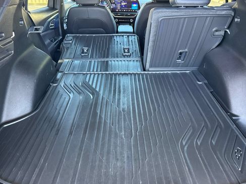 Used 2024 Chevrolet Equinox EV LT w/ LPO, All-Weather Mat Package AWD/4WD image 23