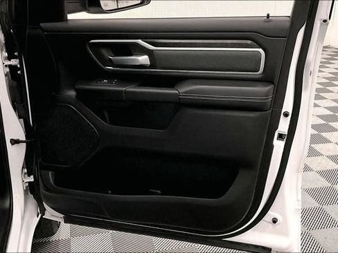 Used 2023 RAM 1500 Big Horn AWD/4WD image 21