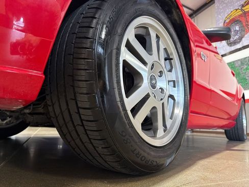 Used 2005 Ford Mustang GT Premium image 35