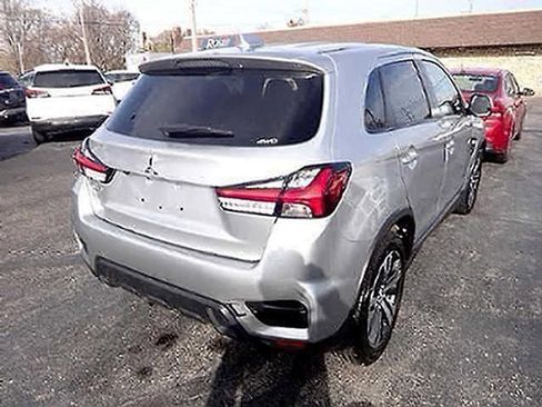 Used 2024 Mitsubishi Outlander Sport AWD image 2