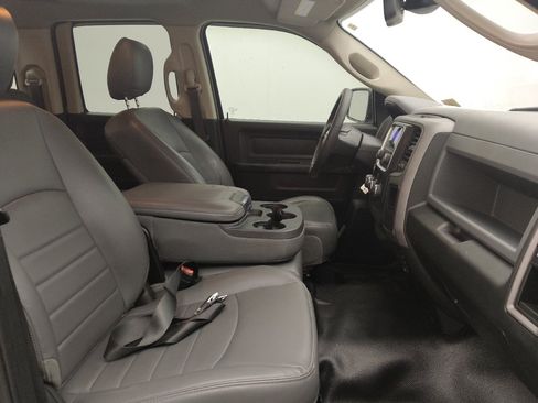 Used 2019 RAM 1500 Tradesman RWD image 21