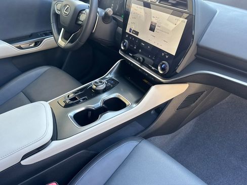 Used 2023 Lexus RZ 450e Premium w/ Technology Package AWD/4WD image 30
