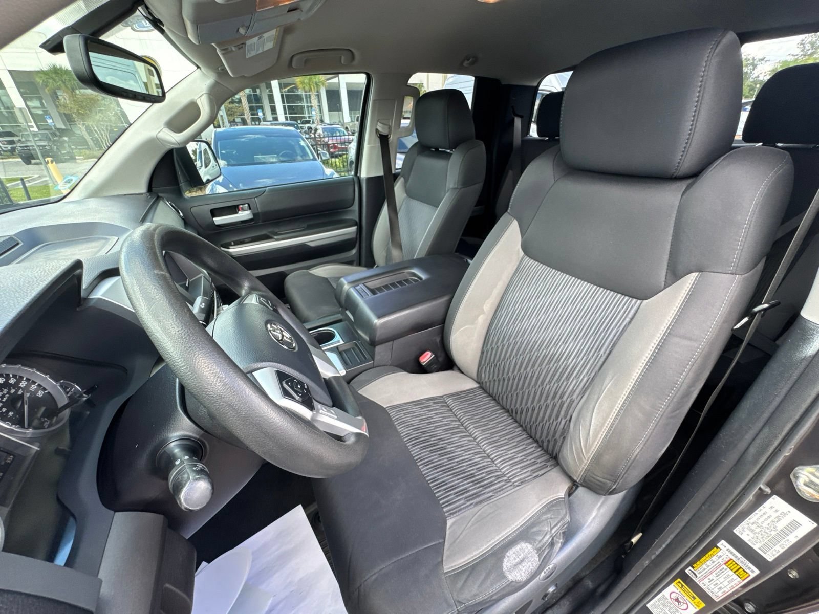 Used 2016 Toyota Tundra SR5 w/ SR5 Upgrade Package AWD/4WD image 15