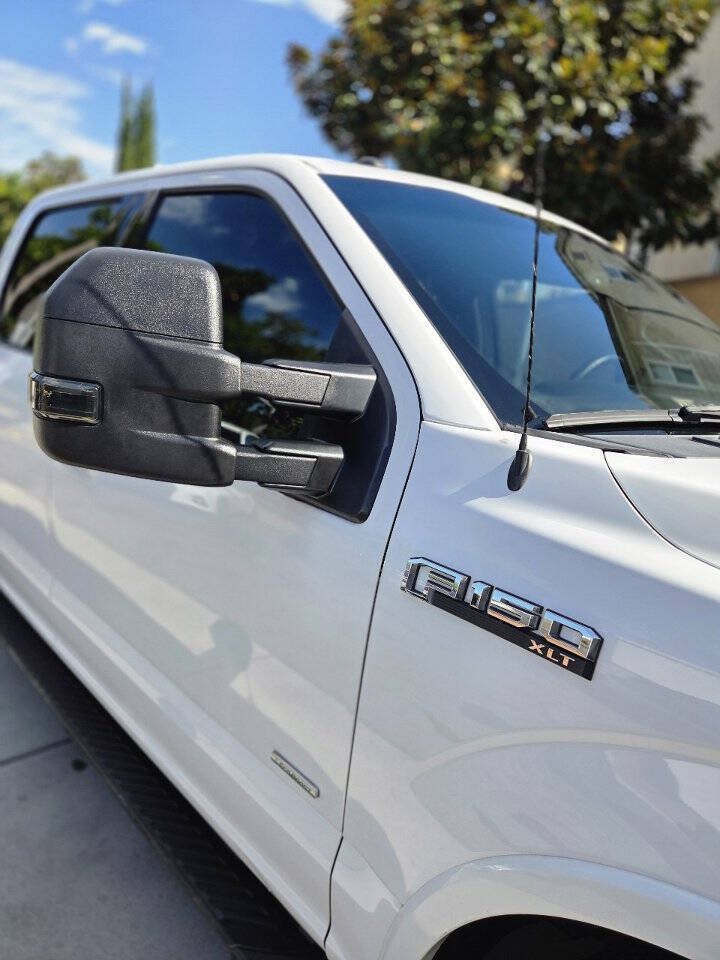 Used 2017 Ford F150 XLT w/ Equipment Group 302A Luxury RWD image 3