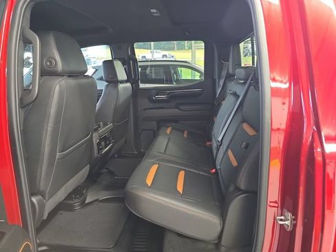 Certified 2024 GMC Sierra 1500 AT4 w/ AT4 Premium Package AWD/4WD image 10