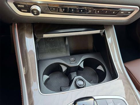 Certified 2022 BMW X5 xDrive40i w/ Premium Package image 14