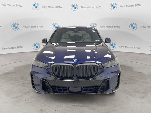 New 2026 BMW X5 xDrive50e w/ M Sport Package AWD/4WD image 6