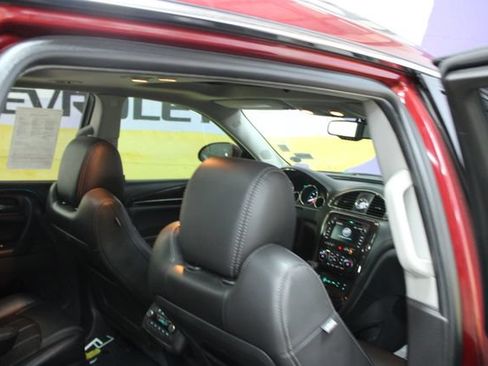 Used 2016 Buick Enclave Leather w/ Trailering Package, 4500 LBS. AWD/4WD image 10