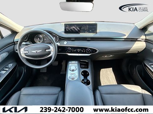 Used 2025 Genesis GV70 2.5T AWD/4WD image 16