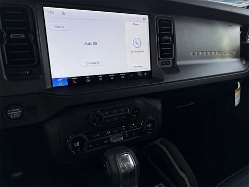 New 2026 Ford Bronco Badlands image 14