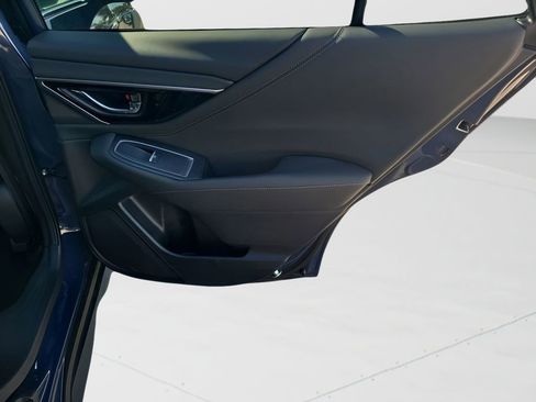 Used 2025 Subaru Outback Touring XT w/ Popular Package #2 image 41