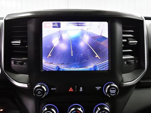 Used 2024 RAM 2500 Big Horn image 26